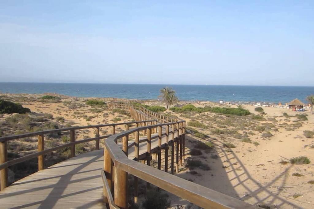Bungalow Moderno Luminoso Terraza Solarium Patio Puerto Marino Εξωτερικό φωτογραφία